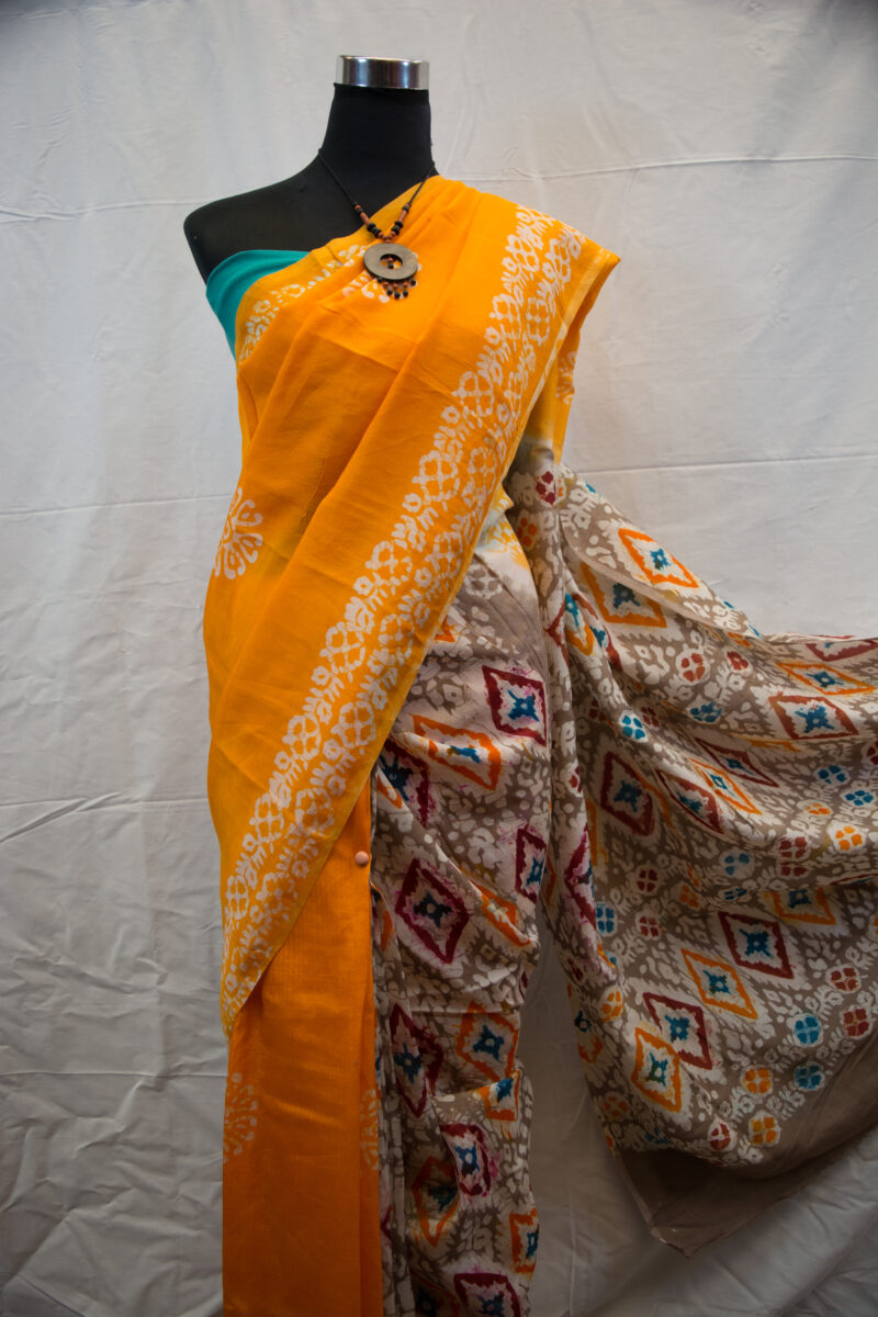 Saree - Image 2