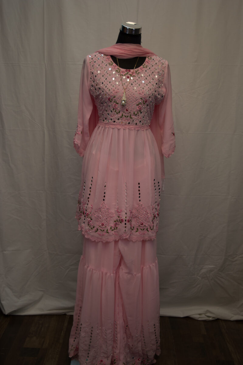 Salwar Kameez - Image 5