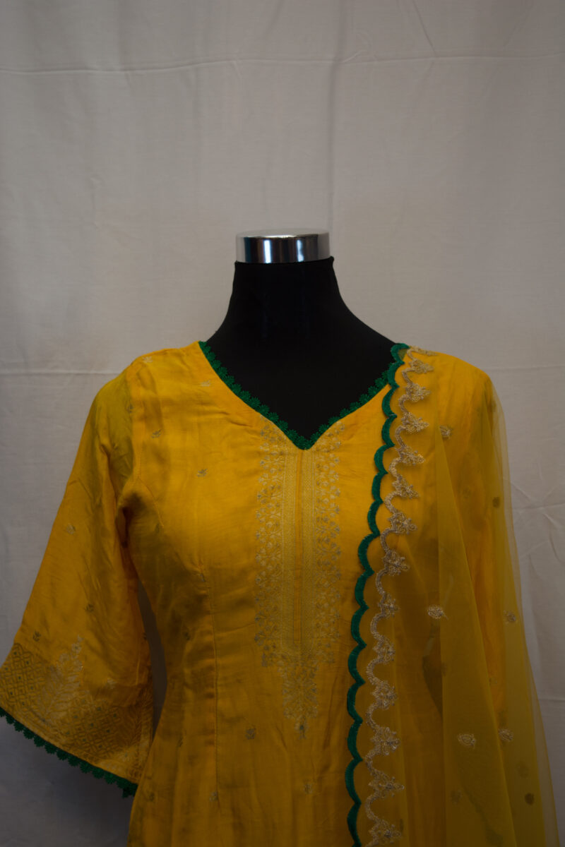 Salwar Kameez - Image 6