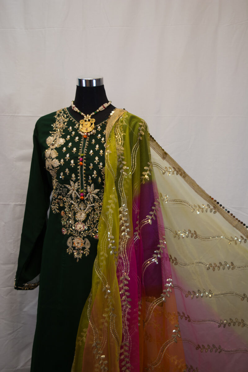 Salwar Kameez - Image 4