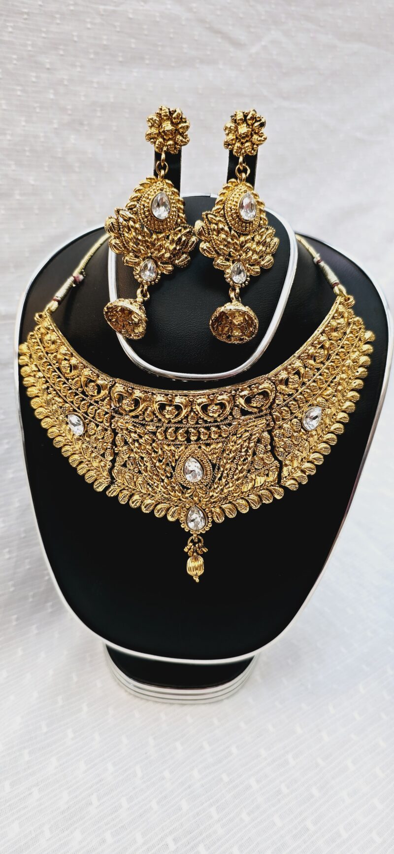 Jewelry - Image 2