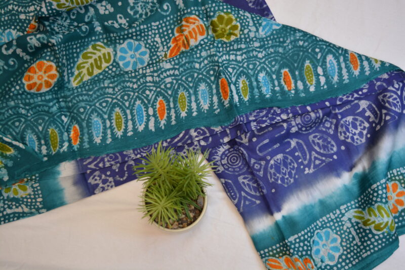 Batik Saree - Image 2