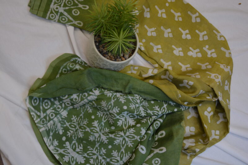 Batik Saree - Image 2