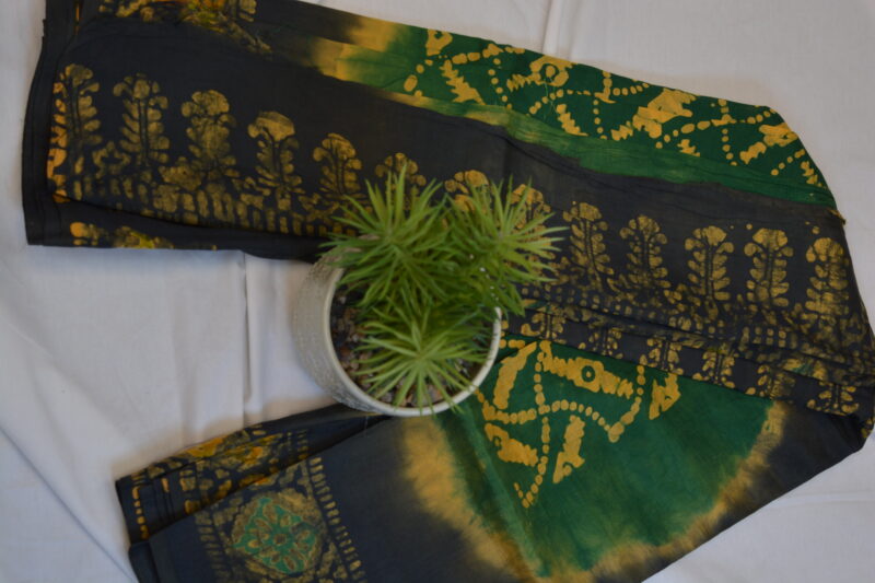 Batik Saree - Image 2