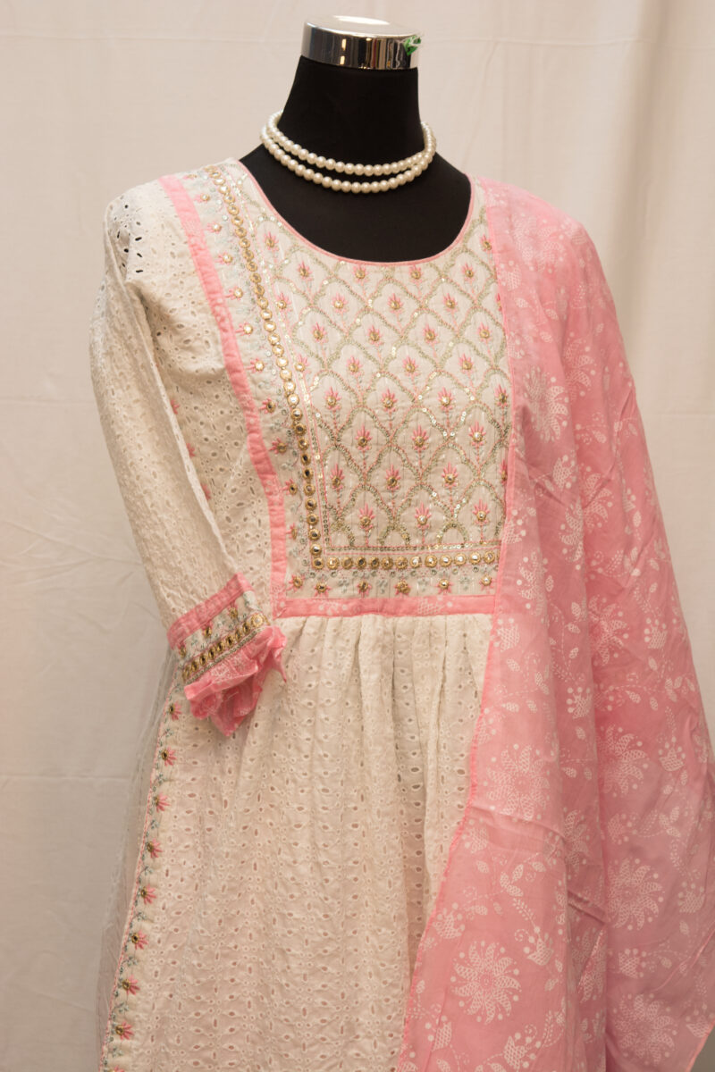 Salwar Kameez - Image 2