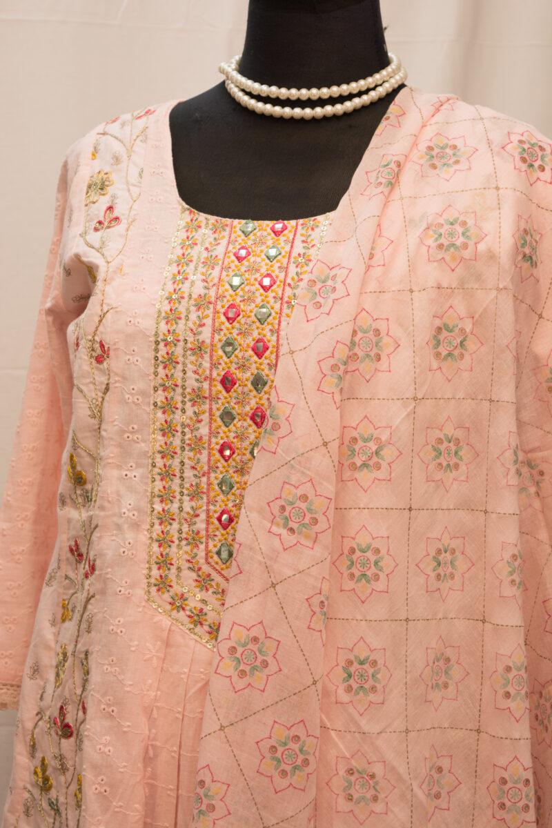 Salwar Kameez - Image 2
