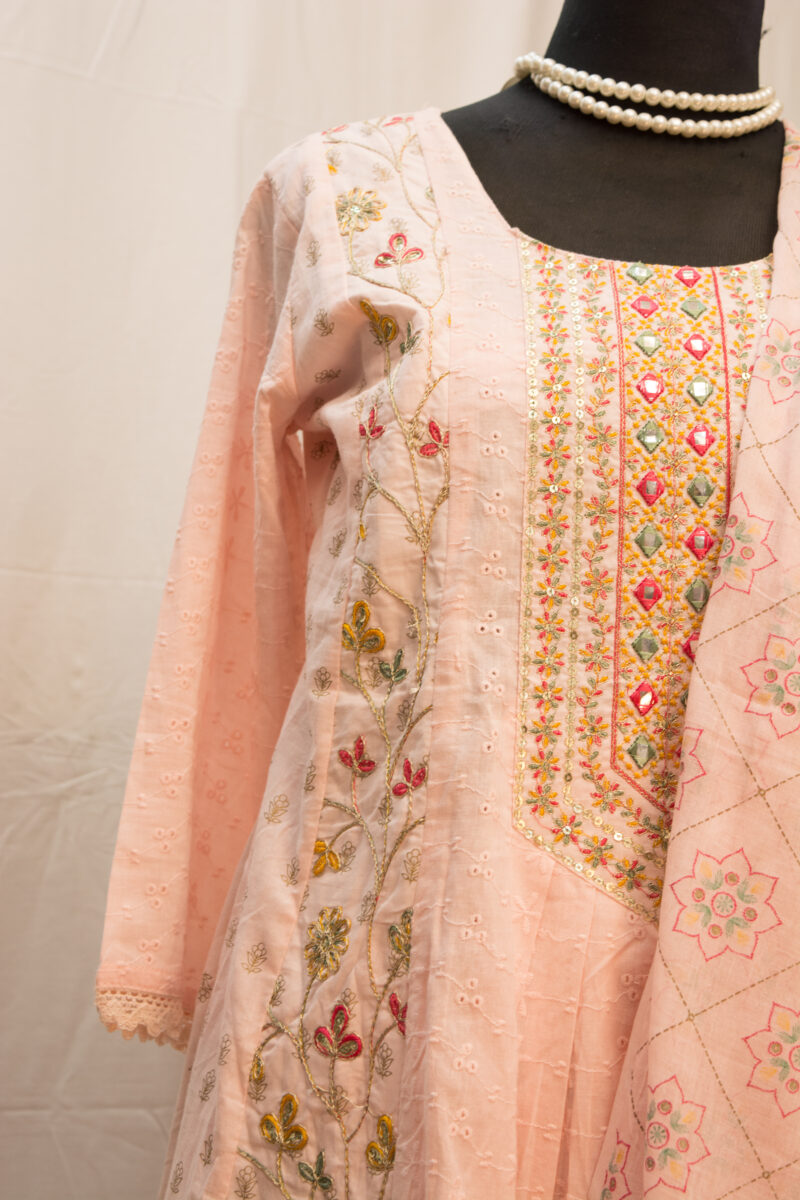 Salwar Kameez - Image 3
