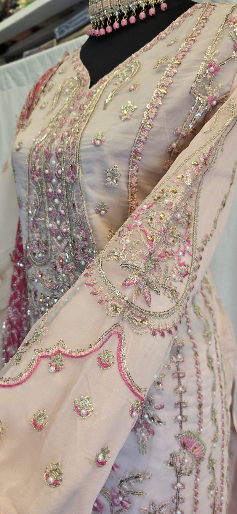 AFROZEH Pakistani 3Piece Collection - Image 2