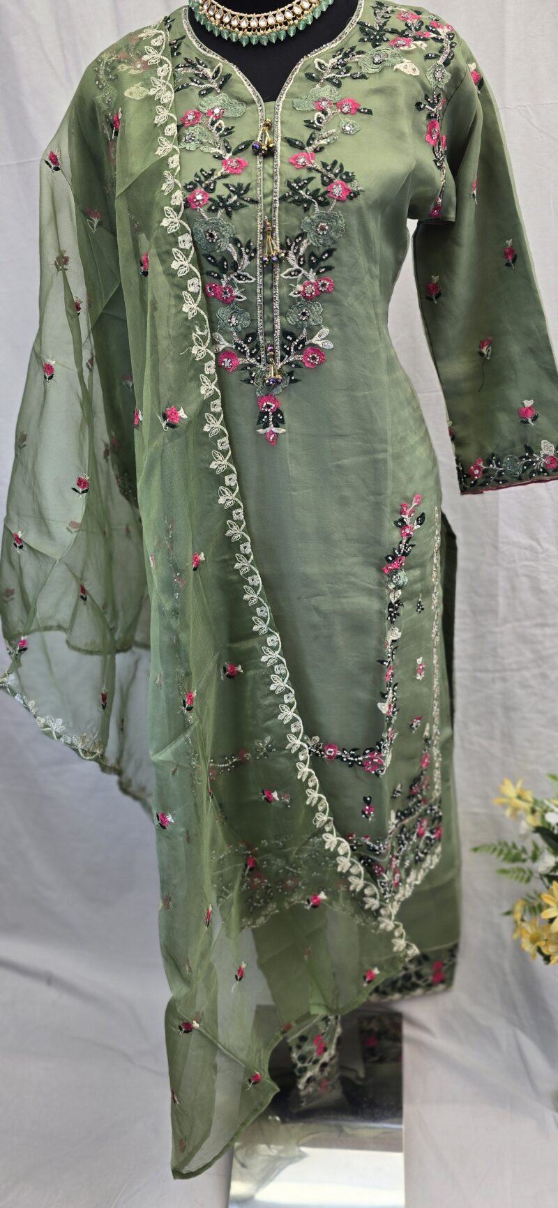 SADABAHAR 3piece Collection