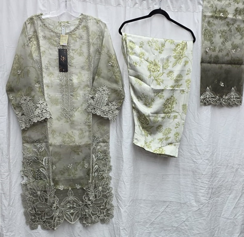 4Pc Chiffon Georgette Suit with Clutch | Ready to Wear - Image 3