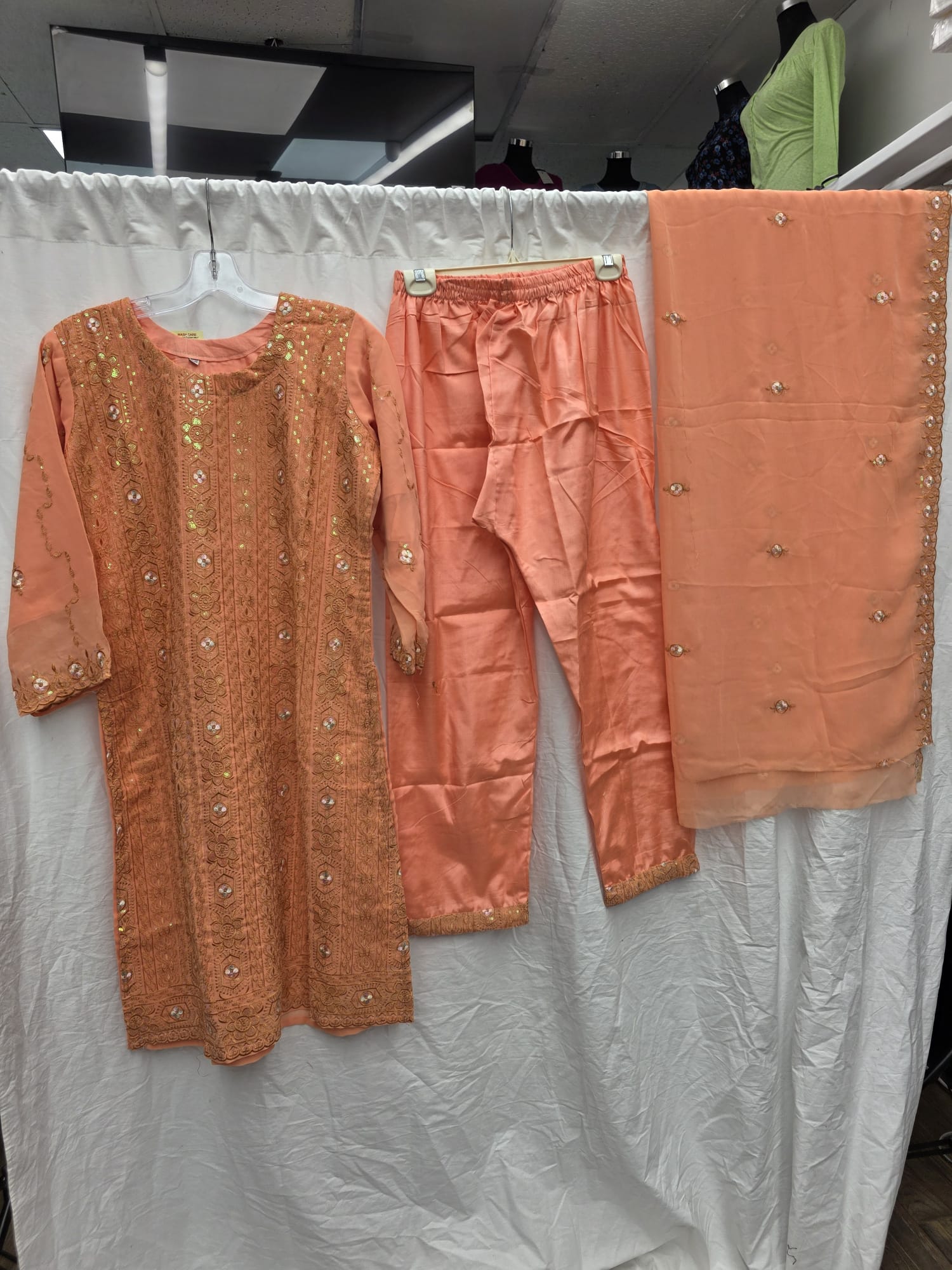 3Pc Chiffon Georgette Suit | Ready to Wear - Image 3