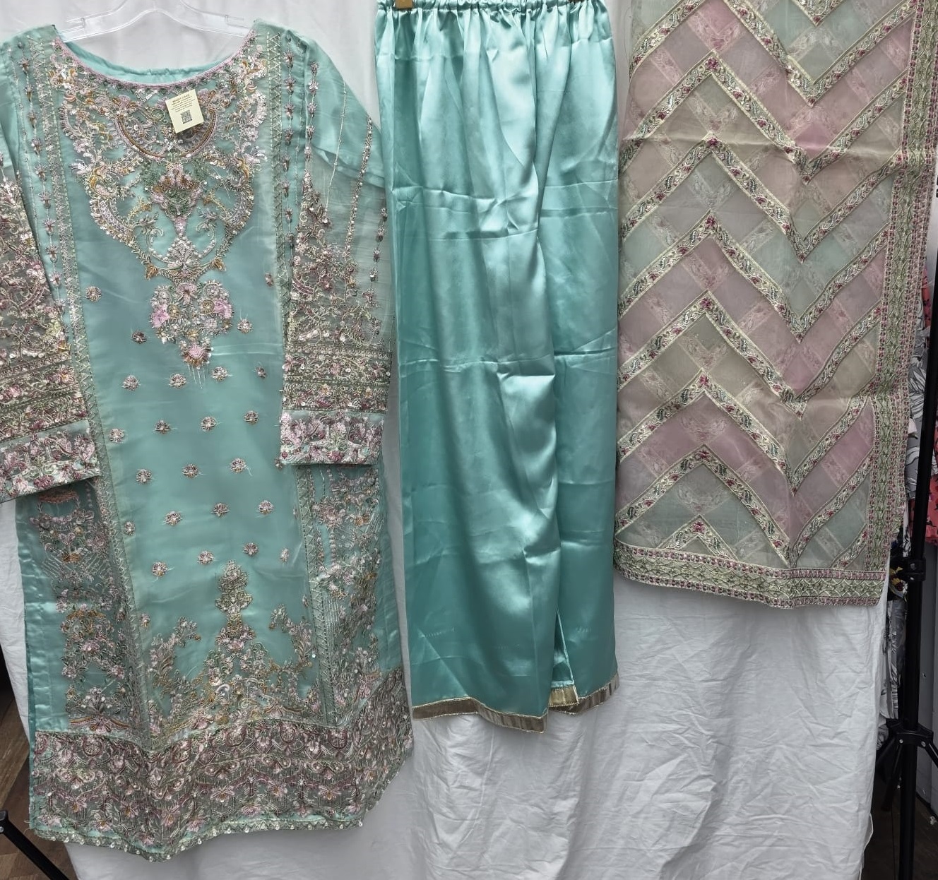 3Pc Chiffon Georgette Suit | Ready to Wear - Image 3